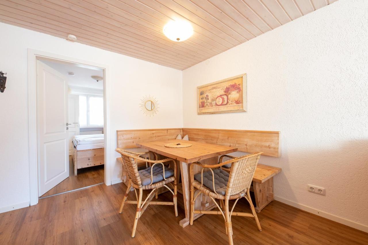 Appartement Kloana Waxlstoa à Garmisch-Partenkirchen Extérieur photo
