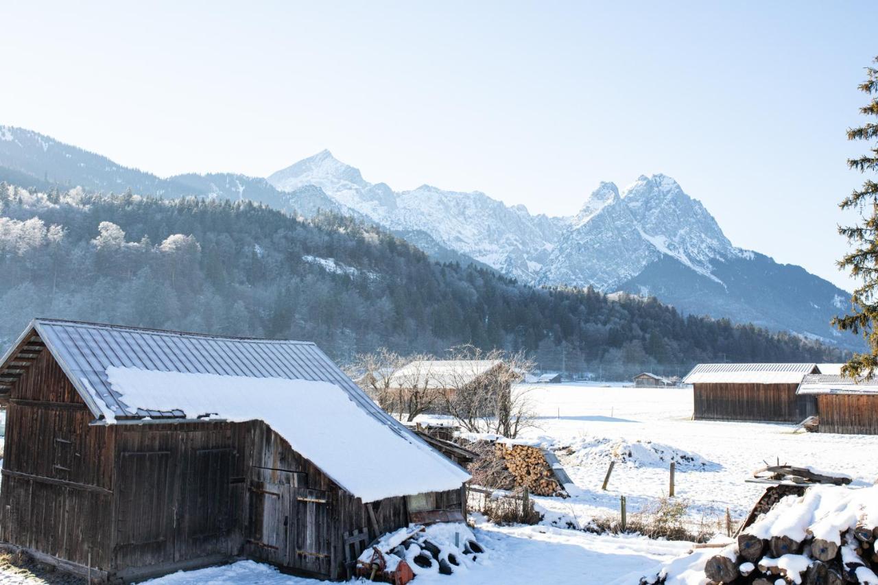 Appartement Kloana Waxlstoa à Garmisch-Partenkirchen Extérieur photo