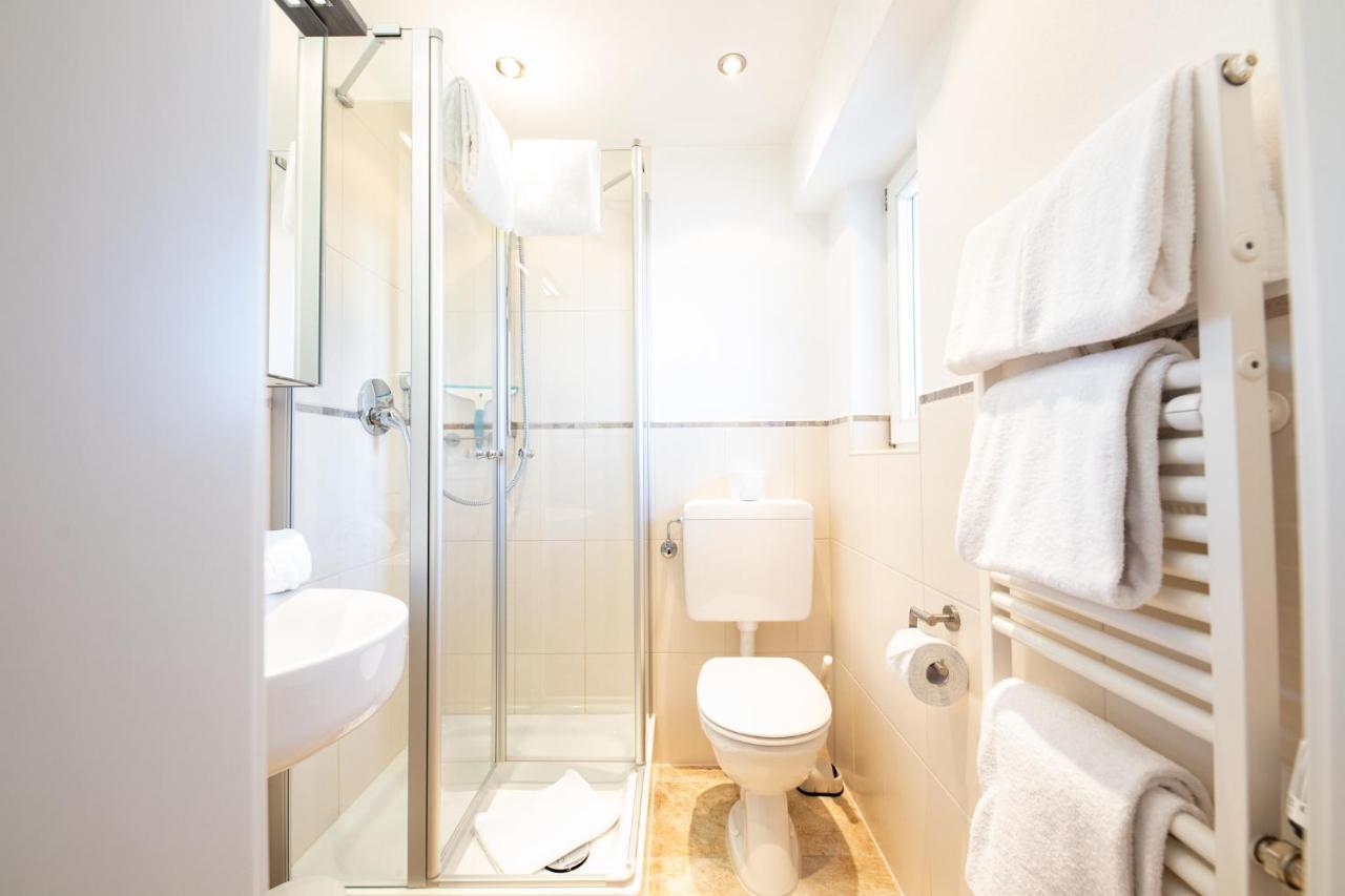 Appartement Kloana Waxlstoa à Garmisch-Partenkirchen Extérieur photo