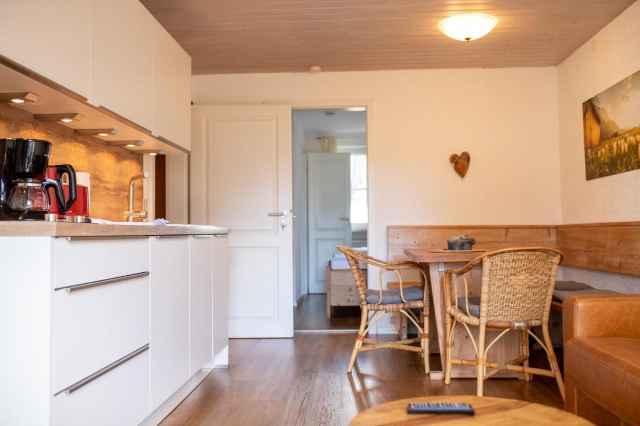 Appartement Kloana Waxlstoa à Garmisch-Partenkirchen Extérieur photo